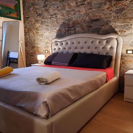Le Rive Apartamento Desenzano del Garda Exterior foto
