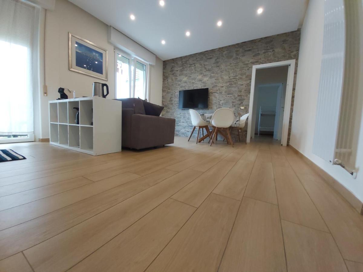 Le Rive Apartamento Desenzano del Garda Exterior foto