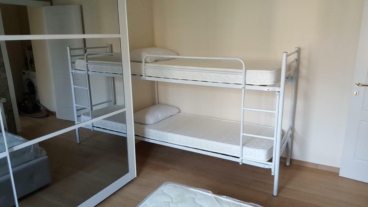 Le Rive Apartamento Desenzano del Garda Exterior foto