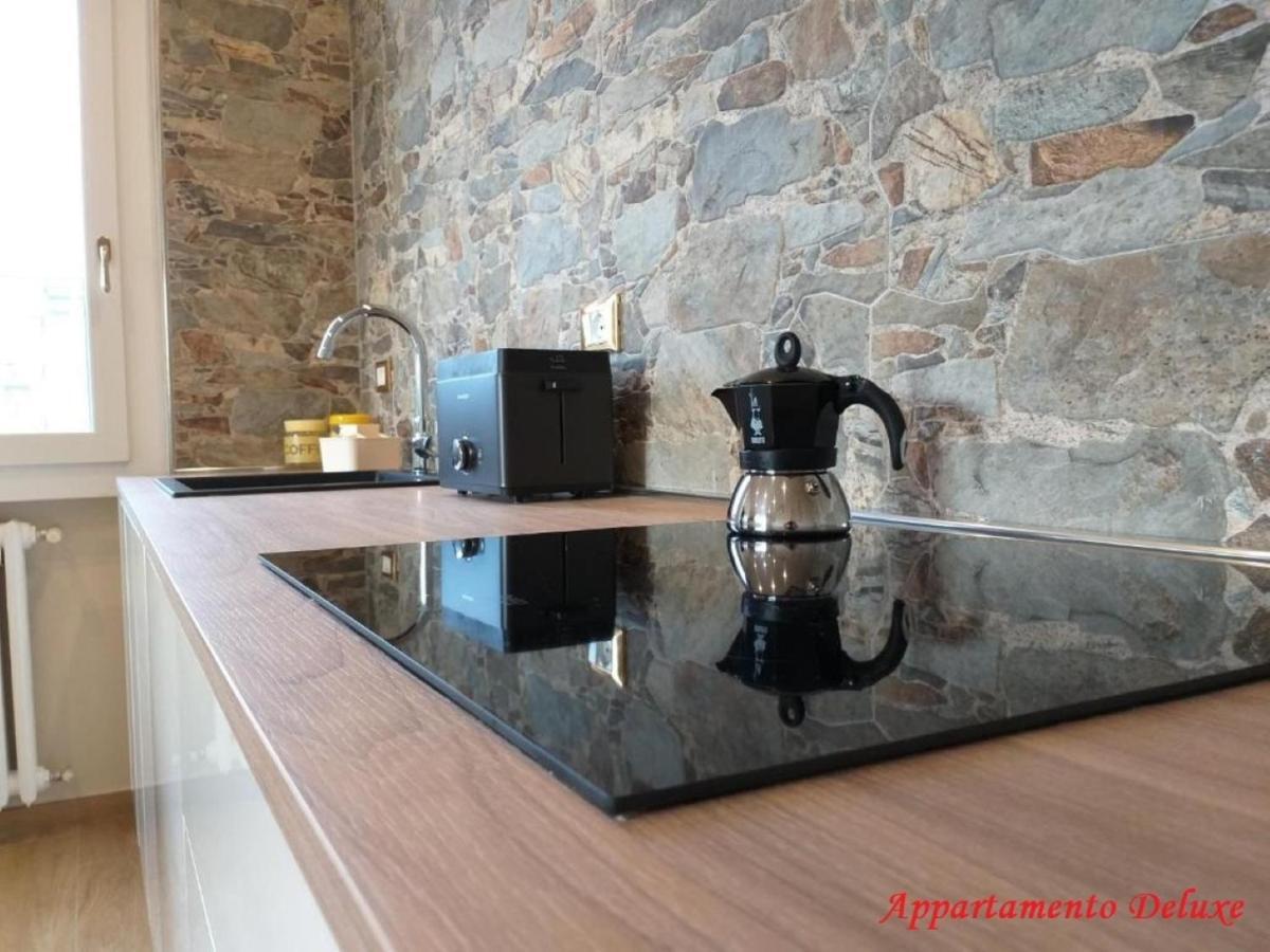 Le Rive Apartamento Desenzano del Garda Exterior foto